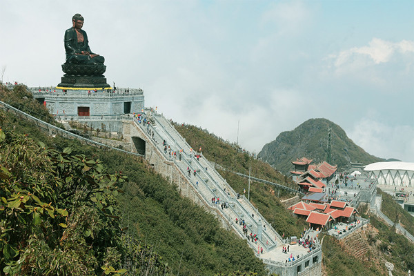 Chỉ còn 20 ngày khám phá Fansipan với 200 nghìn đồng 