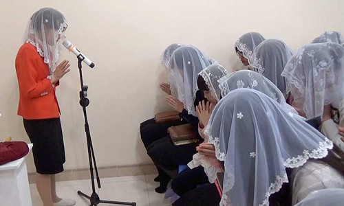 Một buổi truyền đạo trái phép của Hội thánh Đức Chúa Trời tại huyện Thủy Nguyên, Hải Phòng. Ảnh: ĐỖ HOÀNG