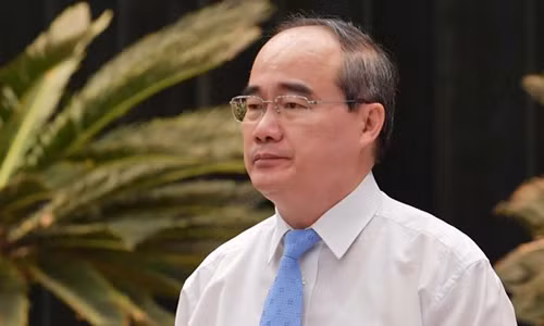 Bí thư Thành ủy TPHCM Nguyễn Thiện Nhân phát biểu tại hội nghị. Ảnh: VIỆT DŨNG