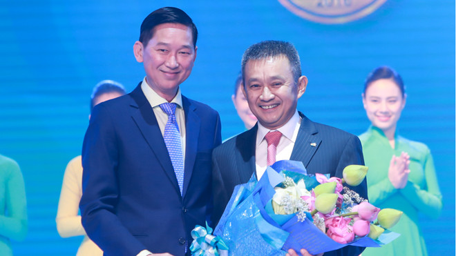 Vietnam Airlines được vinh danh năm thứ 2 liên tiếp là Hãng hàng không quốc tế 4 sao theo tiêu chuẩn Skytrax