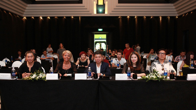 Lễ công bố giải có sự góp mặt của ông Trần Anh Tuấn – Đại diện ban tổ chức, công ty Sunstar Việt Nam; thành viên nhóm Bậc thầy toàn cầu của Goldwell – cô Rodica Hristu; Ban cố vấn giải quốc gia gồm: NTMT Trần Mạnh Thìn, NTMT Văn Thị Minh Phương, NTMT Huỳn