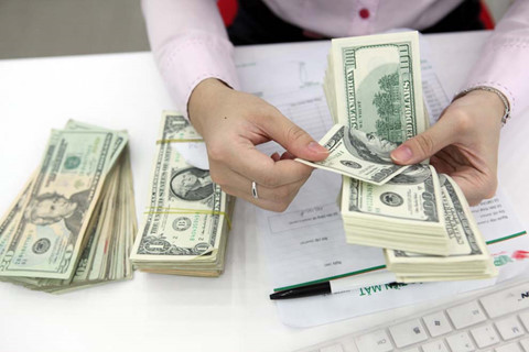 Giá USD tăng cao đến múc kỷ lục 