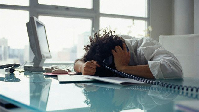 Đau đầu là biểu hiện dễ thấy của suy nhược thần kinh