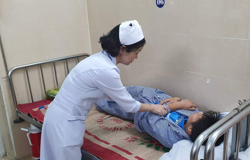 Học sinh lớp 8 ở Hải Phòng tố thầy dạy võ đánh gãy xương quai hàm