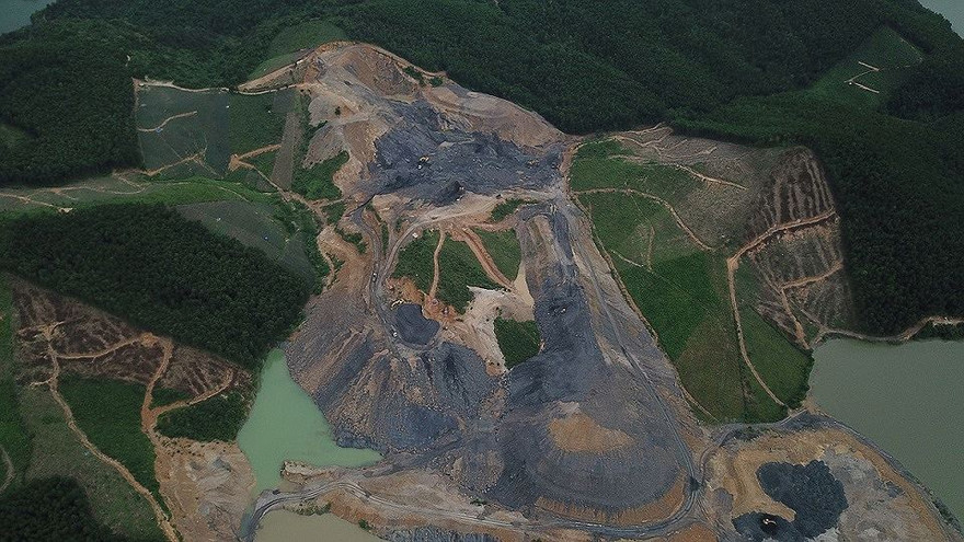 Công trường khai thác than trái phép: Bí thư Tỉnh ủy chỉ đạo xử lý