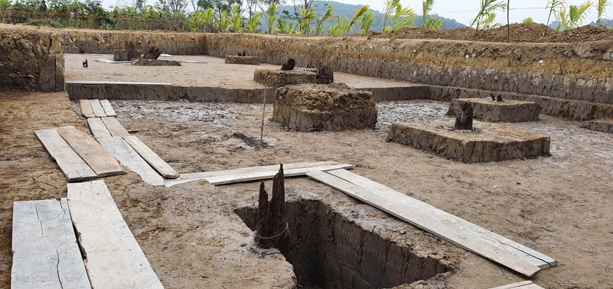 Thêm 13 cọc gỗ nghi liên quan đến trận Bạch Đằng phát lộ ở Hải Phòng