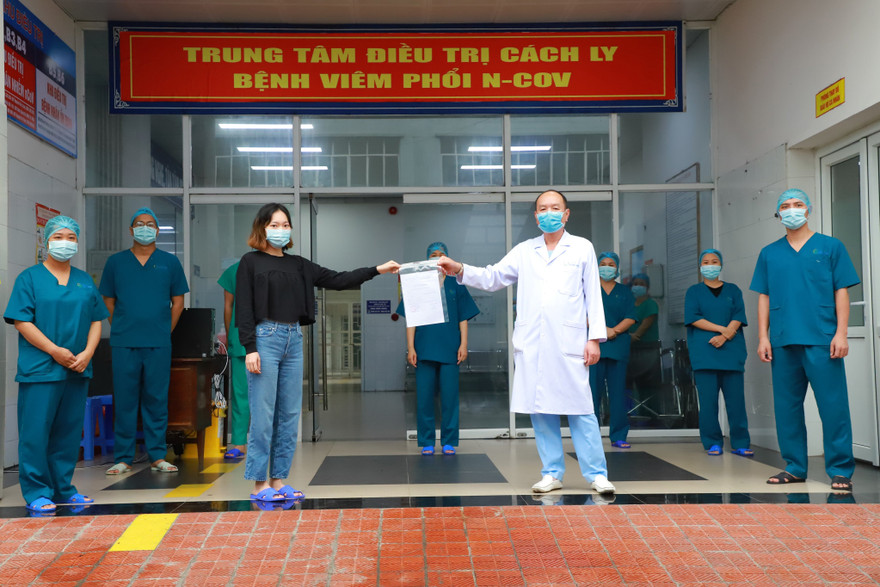 Hai ca mắc COVID-19 tái dương tính ở Quảng Ninh được công bố khỏi bệnh