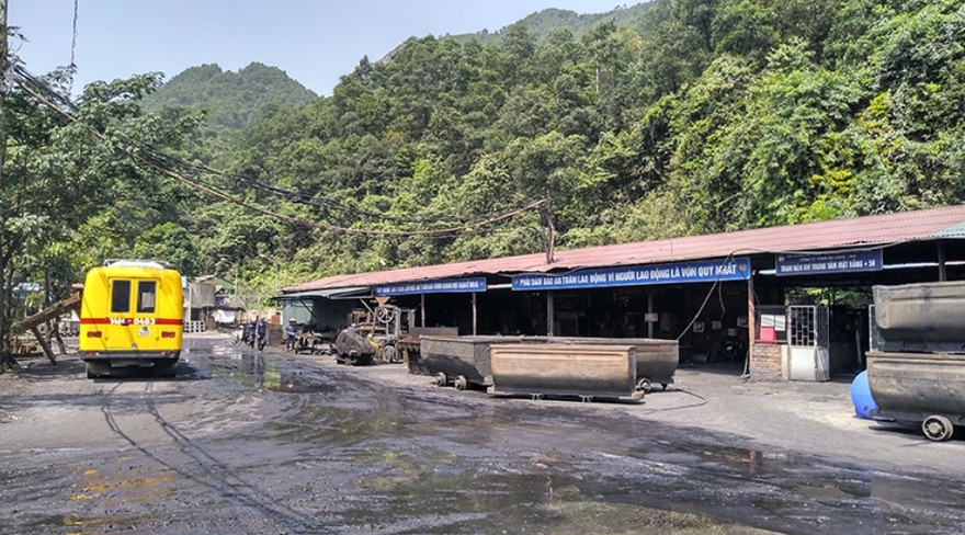 Cháy khí metan trong hầm lò, 5 người thương vong