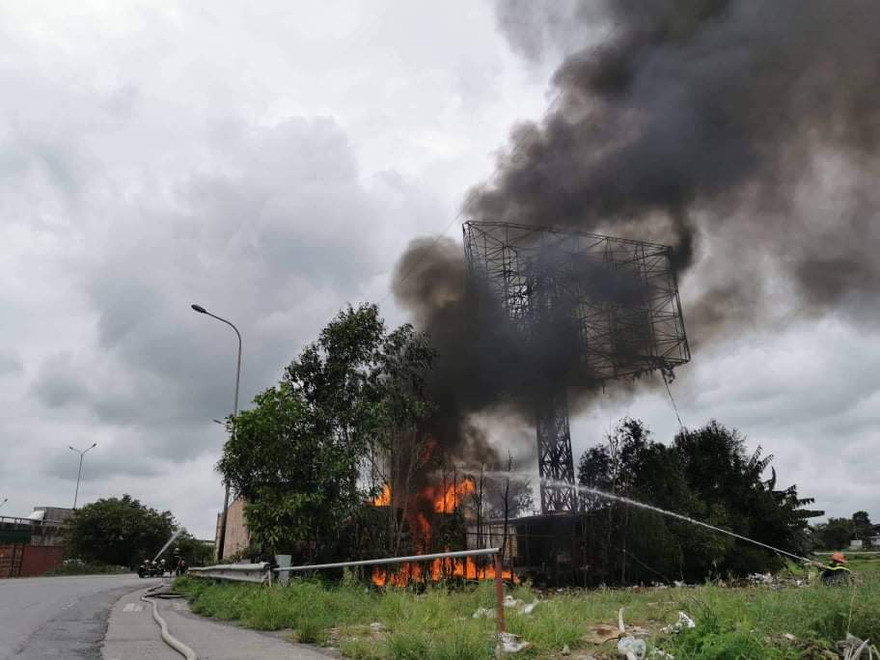 Cháy kho bãi tập kết xăng dầu ở Hải Phòng: Lộ hàng loạt sai phạm