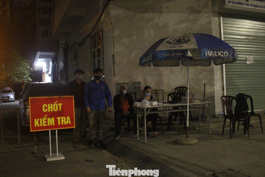 Từ chiều 6/4, người dân Hạ Long ra đường không vì mục đích cần thiết có thể bị phạt.