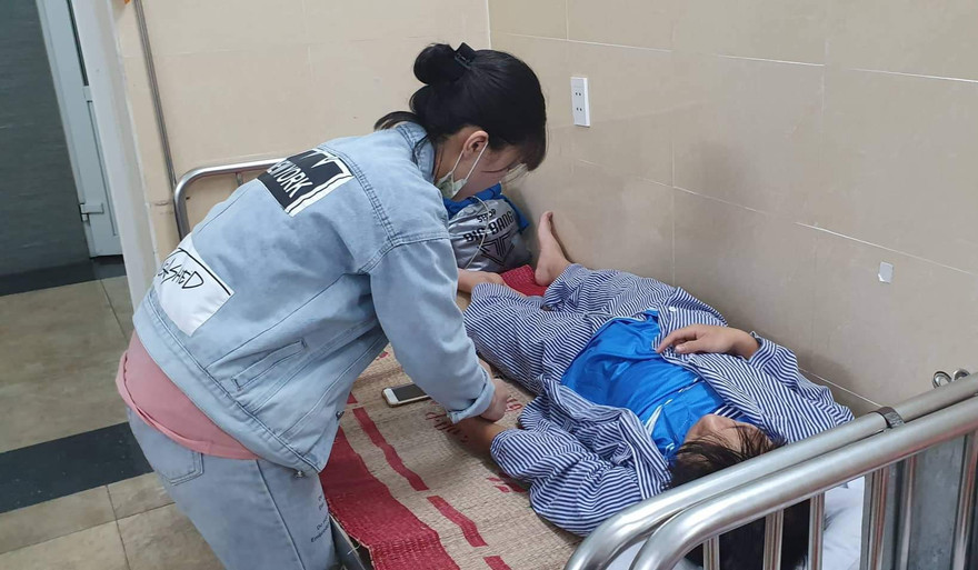 Kh. được chẩn đoán vỡ xương quai hàm