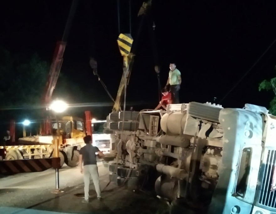 Khởi tố tài xế xe container đè bẹp xe khách làm 3 người chết