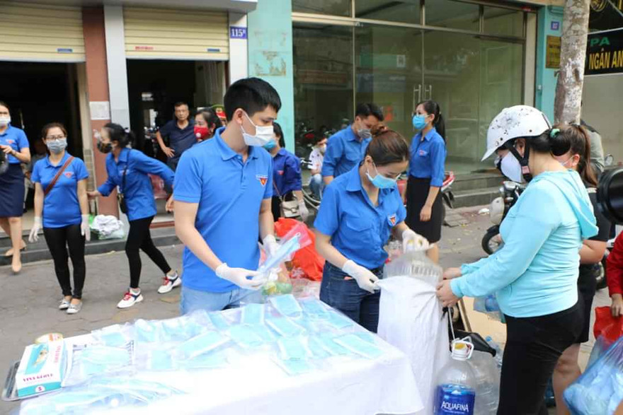 Thanh niên tình nguyện Hải Phòng tiếp sức đẩy lùi COVID-19
