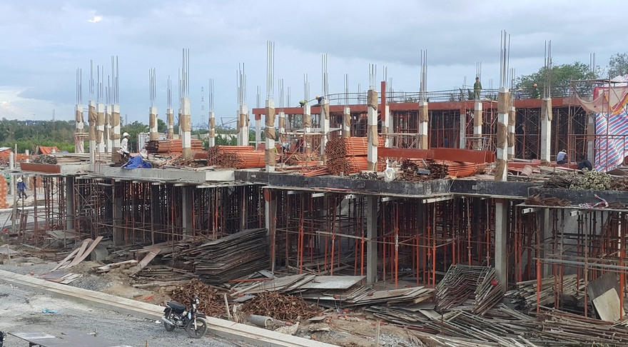 Dự án nhà phố hai sân vườn RositaGarden đang trong giai đoạn hoàn thành