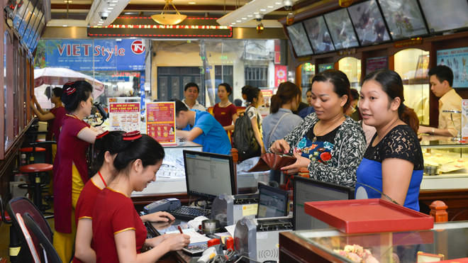 Người tiêu dùng thường lựa chọn vàng tại các công ty vàng uy tín.