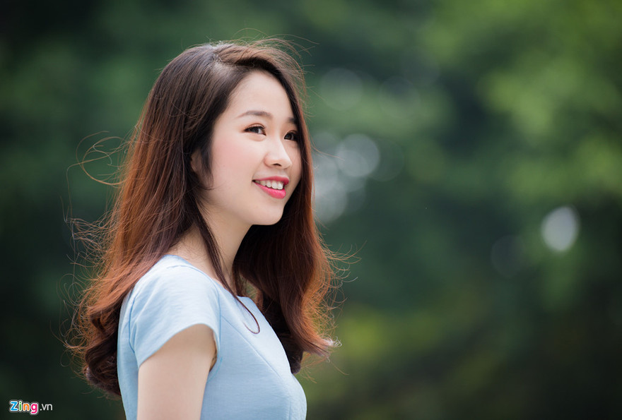 Lê Ngọc Thùy Dương trở thành hoa khôi Học viện Ngoại giao khi là sinh viên năm cuối ngành Truyền thông Quốc tế. 