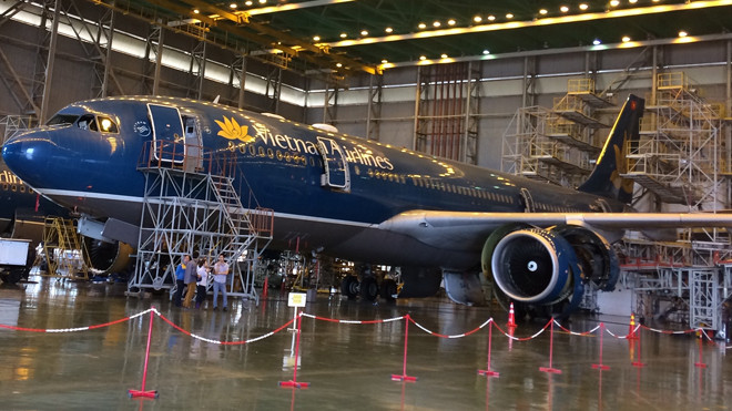 Nhà hangga bảo dưỡng máy bay của VNA đạt nhiều chứng chỉ quốc tế.