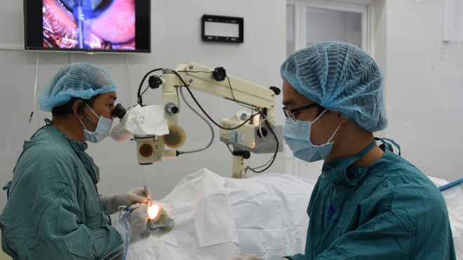 MB cùng Bệnh viện mắt TP HCM mổ mắt miễn phí 