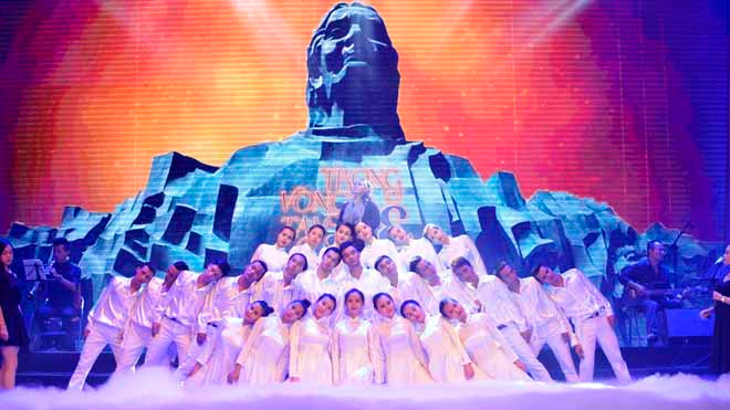 Chương trình “Trong vòng tay Mẹ” tri ân các Mẹ Việt Nam Anh hùng