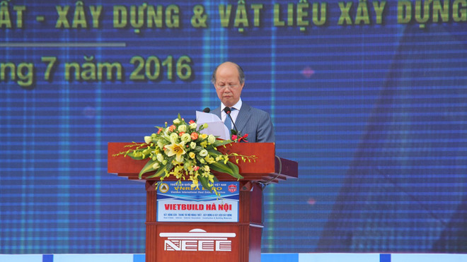 Ông Nguyễn Trần Nam - Chủ tịch Hiệp Hội Bất Động Sản Việt Nam, Nguyên thứ trưởng Bộ Xây Dựng phát biểu khai mạc Triển lãm Quốc tế Bất Động Sản Việt Nam - VNREA EXPO Hà Nội 2016