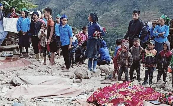 Hiện trường vụ tai nạn thương tâm.