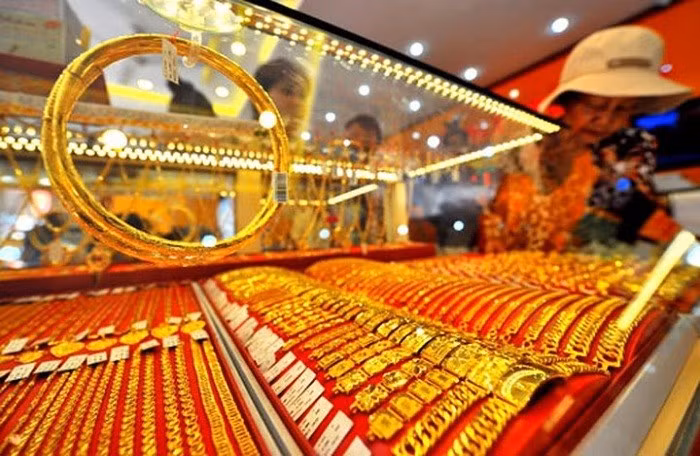 Đầu tuần, giá vàng chững lại, USD tiếp tục tăng vọt. Ảnh chỉ mang tính minh hoạ 