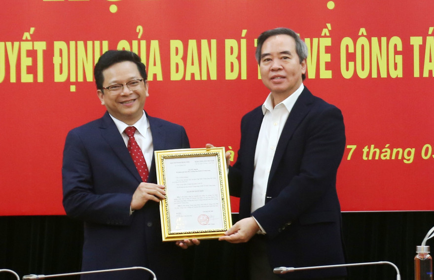 Ông Nguyễn Đức Hiển, Vụ trưởng Vụ Công nghiệp vừa được bổ nhiệm giữ chức Phó Trưởng Ban Kinh tế Trung ương.