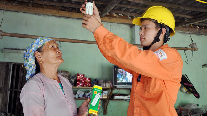 EVN thực hiện nhiều hoạt động hướng về khách hàng trong tháng 12