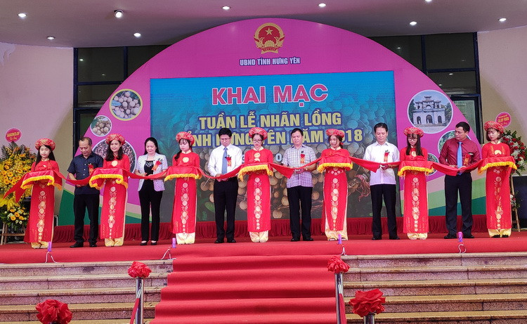 Xây dựng thương hiệu Việt Nam, kết nối tiêu thụ đặc sản vùng miền