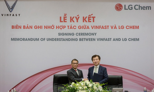 Vinfast và LG Chem hợp tác sản xuất pin tiêu chuẩn quốc tế 