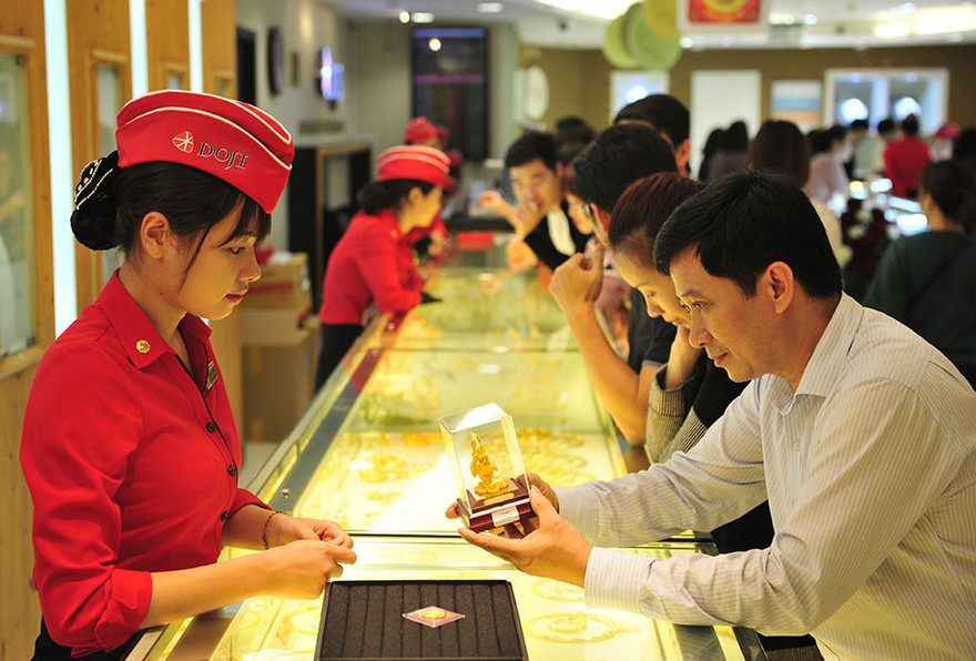 Giá vàng đồng loạt tăng mạnh. ảnh minh hoạ 