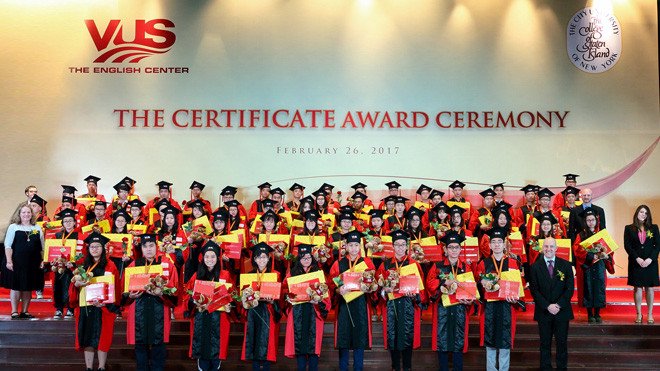 1.322 học viên VUS nhận chứng chỉ tiếng Anh quốc tế