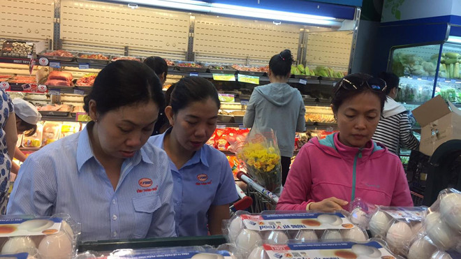Người dân TPHCM đã có thể truy xuất thịt và trứng gia cầm