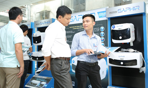 Khách hàng ngày càng quan tâm đến sản phẩm bình nước nóng có khả năng tự làm sạch