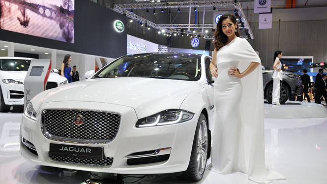 Những dòng xe sang nào nhập khẩu vào Việt Nam trong năm 2018?