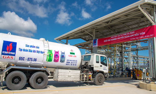 GPP Cà Mau xuất thử nghiệm thành công chuyến hàng LPG đầu tiên