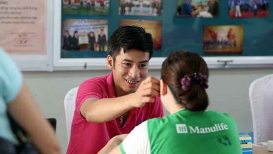 Khám sức khỏe trước khi Hiến máu