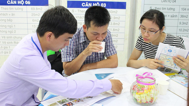 Triển lãm BĐS Land24 đã chính thức khép lại vào sáng 31.5.2015 sau 4 ngày diễn ra, mang lại nhiều lợi ích cho khách hàng, xã hội… Dự kiến mô hình này sẽ tiếp tục được Land24.vn tổ chức với nhiều chủ đề khác nhau phù hợp với diễn biến thị trường