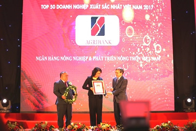 Agribank - 8 năm Top 10 của 500 Doanh nghiệp lớn nhất Việt Nam 