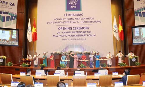 Chương trình nghệ thuật chào mừng Lễ khai mạc Hội nghị Thường niên lần thứ 26 Diễn đàn Nghị viện châu Á-Thái Bình Dương (APPF-26). (Ảnh: Trọng Đức/TTXVN)