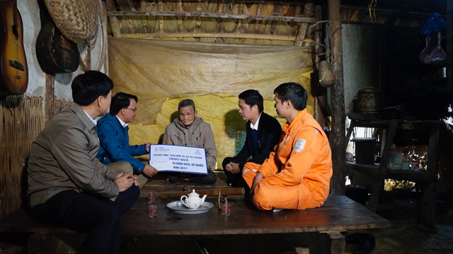 Tổng công ty Điện lực miền Bắc tri ân khách hàng