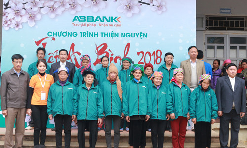 Tết An Bình 2018 – Cùng ABBank sải cánh yêu thương 