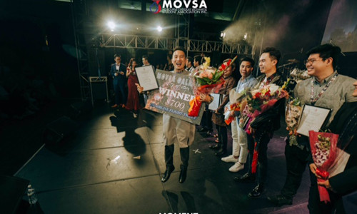 Nguyễn Thành Trung nhận giải Nhất