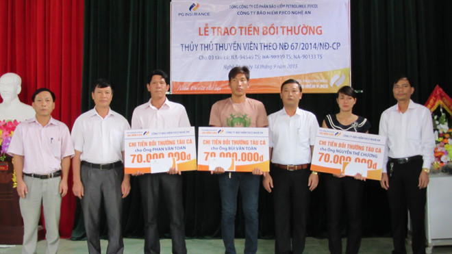 PJICO trao bồi thường cho ngư dân Nghệ An