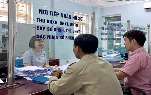 Bộ LĐ-TB&XH đề xuất, trước mắt chỉ áp dụng BHXH bắt buộc với lao động nước ngoài có hợp đồng từ 01 năm trở lên