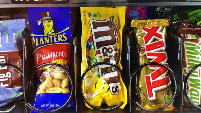 Áp lực trong công việc khiến chúng ta ăn uống mất kiểm soát