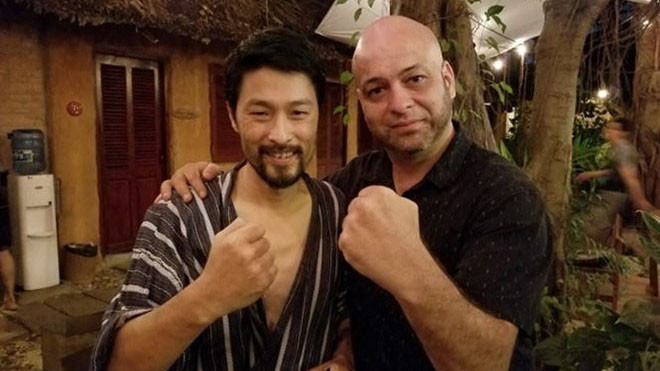 Clip cuộc trò chuyện giữa Johnny Trí Nguyễn và võ sư Flores