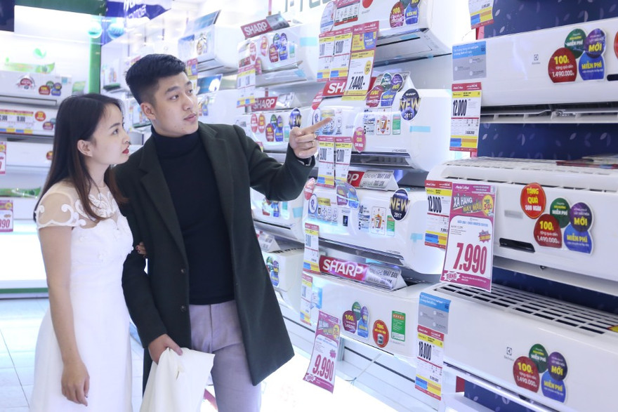 Ngày 8/ 3 – Chọn quà truyền thống hay hàng điện máy, công nghệ 