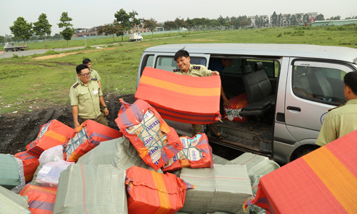 Buôn bán thuốc lá điếu Jet & Hero nhập lậu có thể bị xử phạt tới 15 năm tù