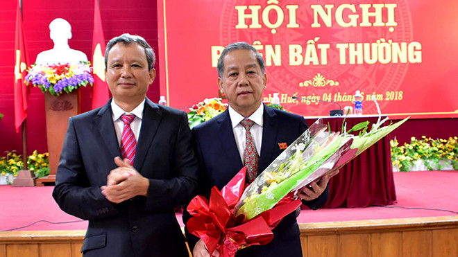 Kiện toàn nhân sự chủ chốt 5 tỉnh